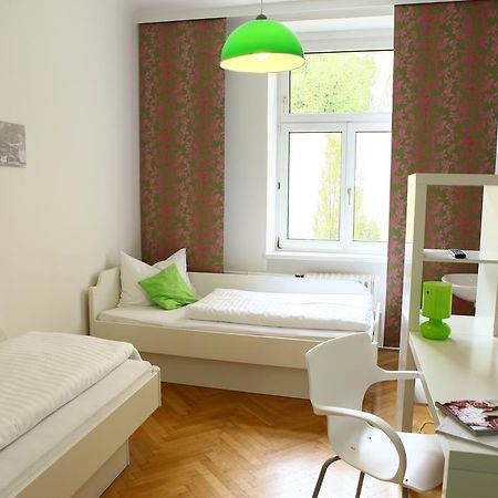 Hostel & Guesthouse Kaiser 23 Vienna Bilik gambar