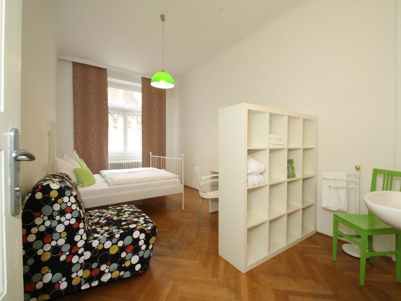 Hostel & Guesthouse Kaiser 23 Vienna Luaran gambar