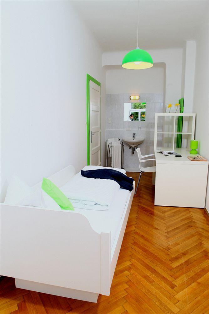 Hostel & Guesthouse Kaiser 23 Vienna Luaran gambar